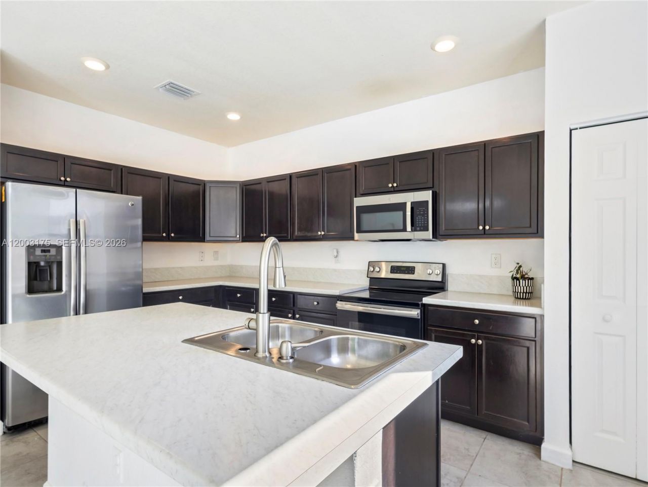 11410 SW 252nd Ter, Homestead, FL 33032 Photo