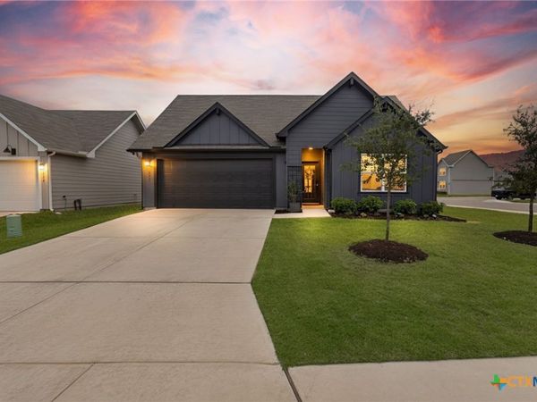 1037 Norway Drive , Seguin, TX 78155