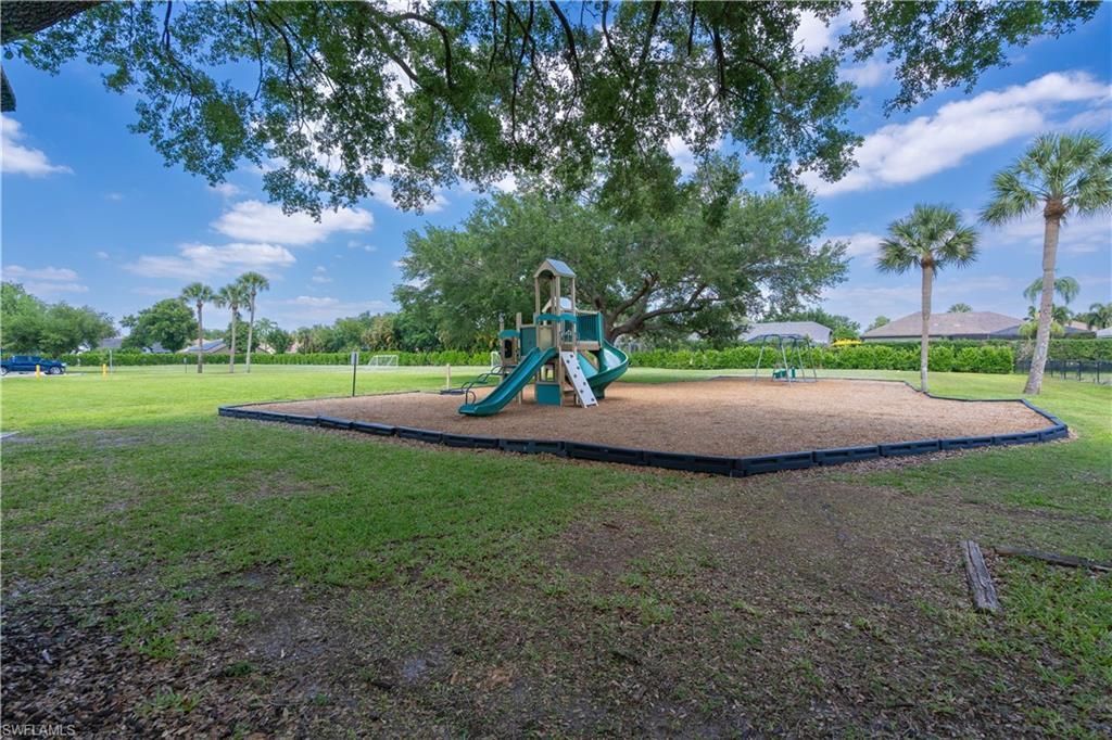 12971 Eagle Pointe Cir , Fort Myers, FL 33913 Photo