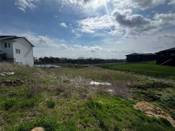 2908 Oak Street, Norwalk, IA 50211