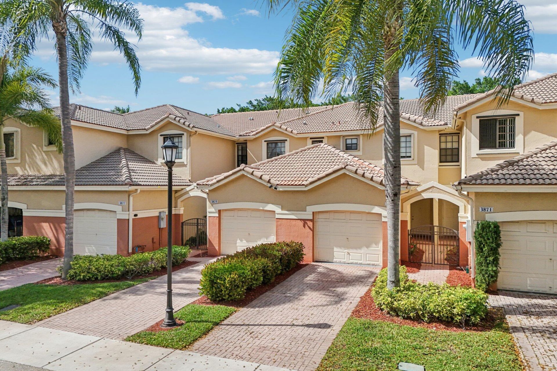 3875 Tree Top Drive, Weston, FL 33332 Photo