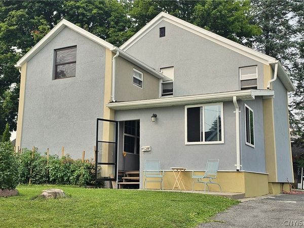 1102 Oak Street , Utica, NY 13502