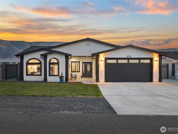 416 Edgewater Way SW, Mattawa, WA 99349