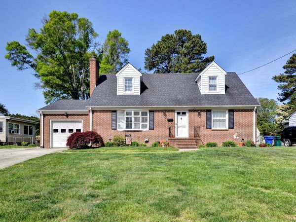 107 Glade Road , Newport News, VA 23606