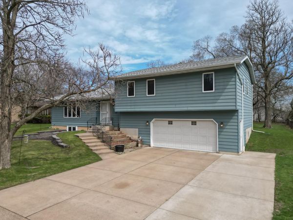 2107 15th Street , Eau Claire, WI 54703