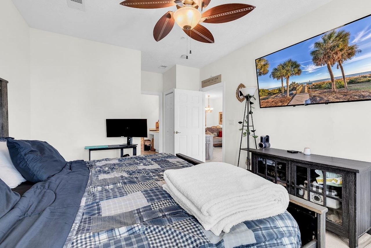 5070 Windsor Green Way  Photo 12