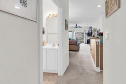 5070 Windsor Green Way  photo 4