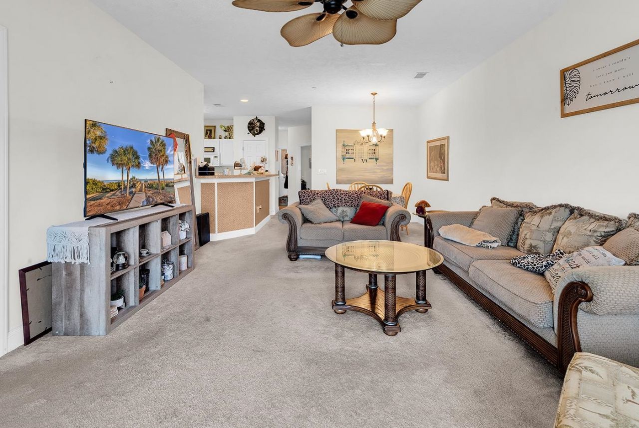 5070 Windsor Green Way  Photo 9