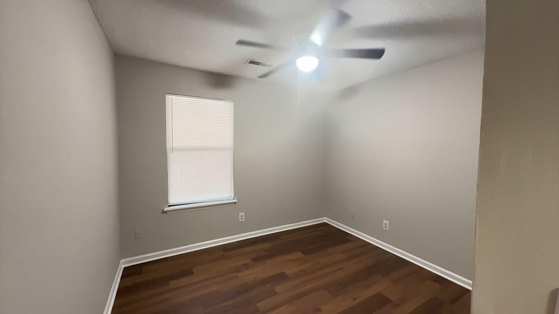 152 Dorchester Manor Boulevard Photo 12