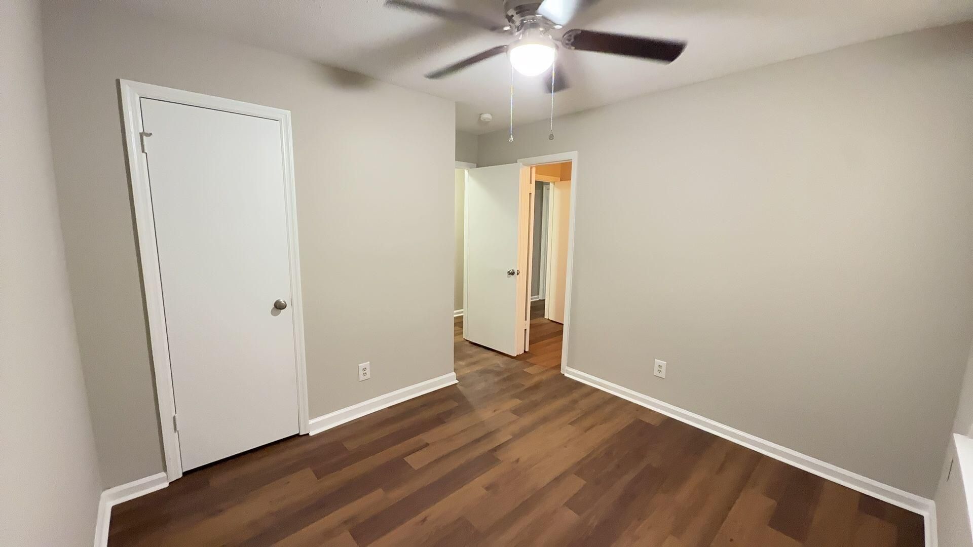 152 Dorchester Manor Boulevard Photo 7