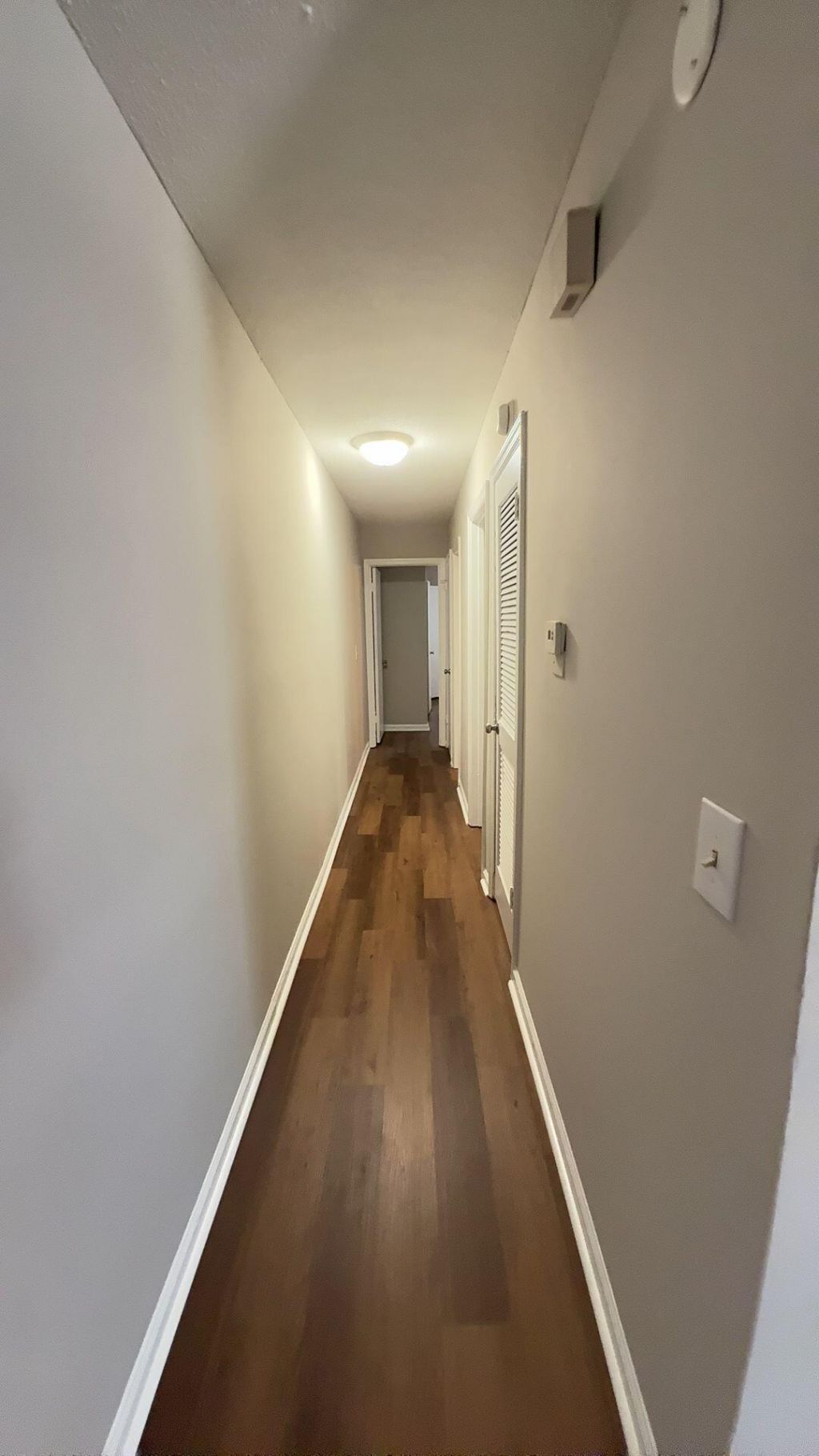 152 Dorchester Manor Boulevard Photo 8