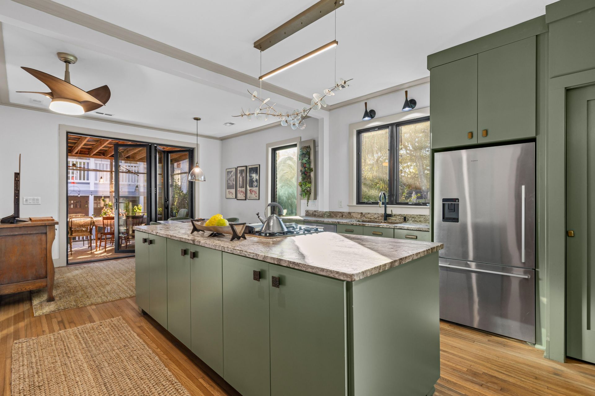 29 Beverly Road Photo 17