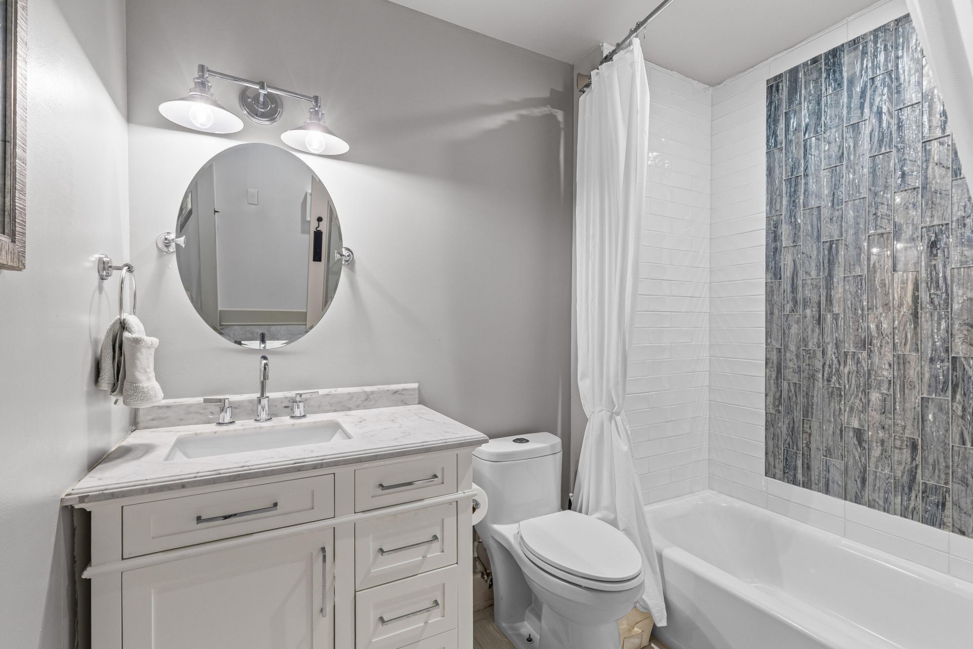 29 Beverly Road Photo 18