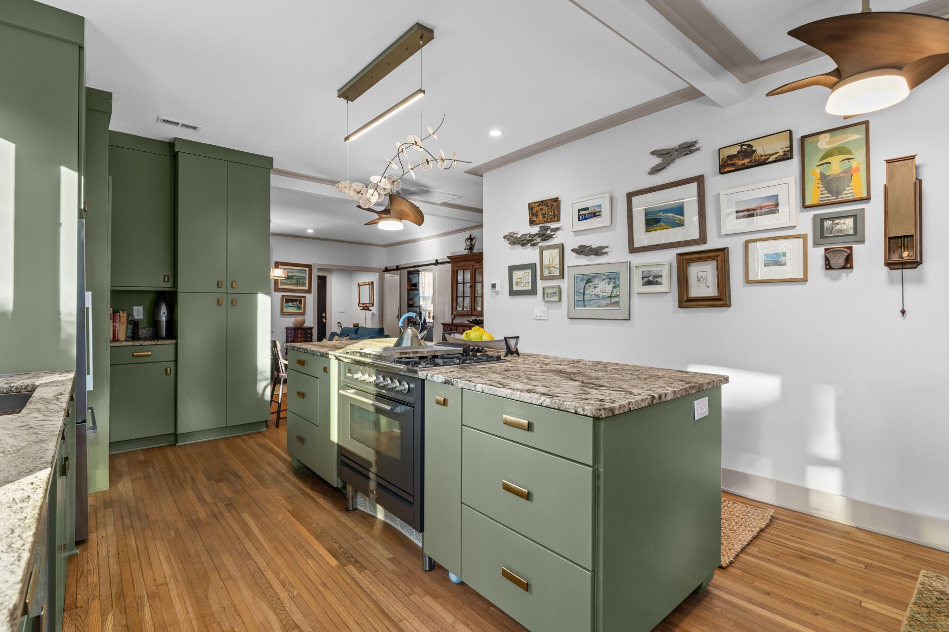 29 Beverly Road Photo 21