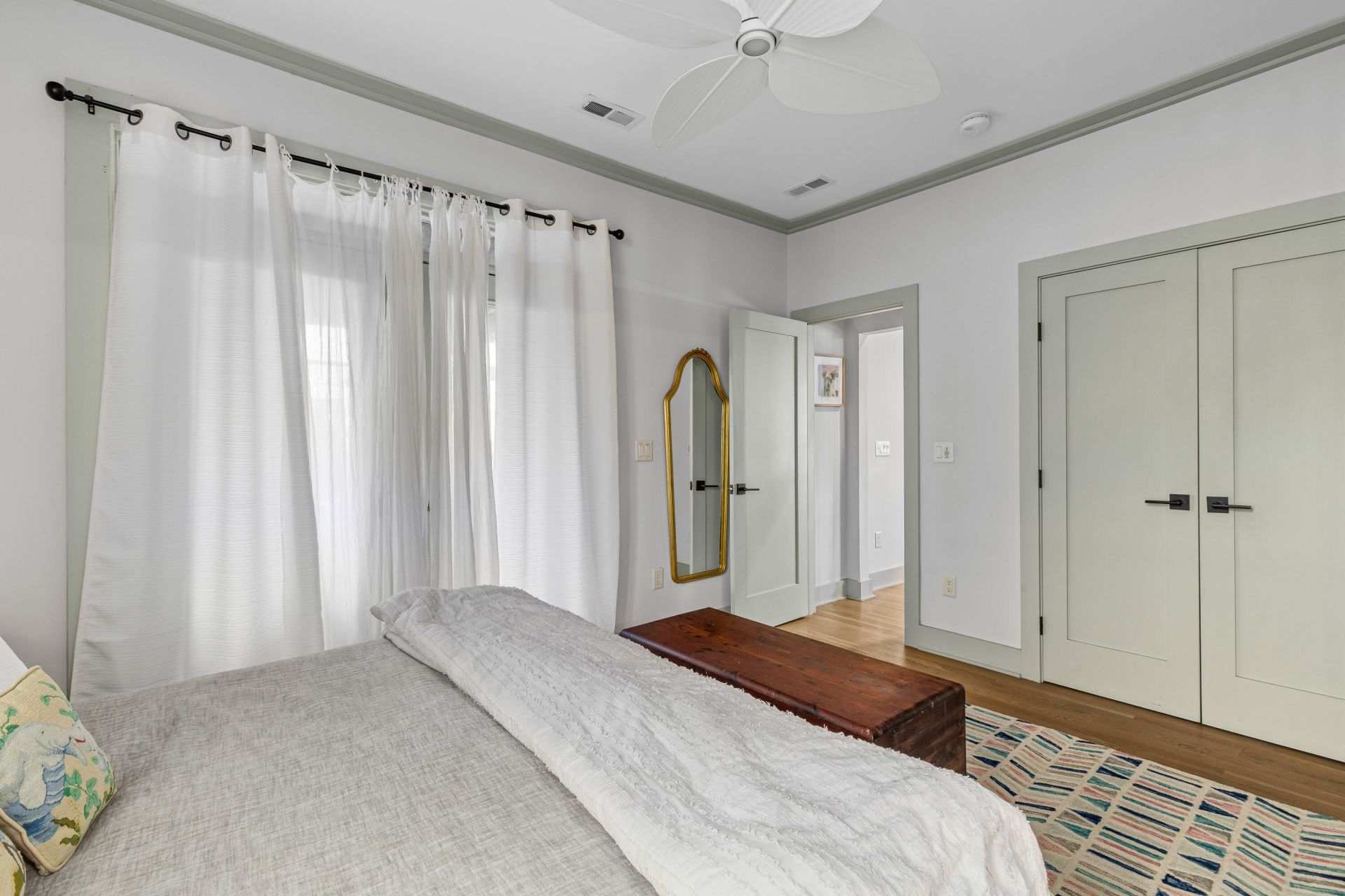 29 Beverly Road Photo 27