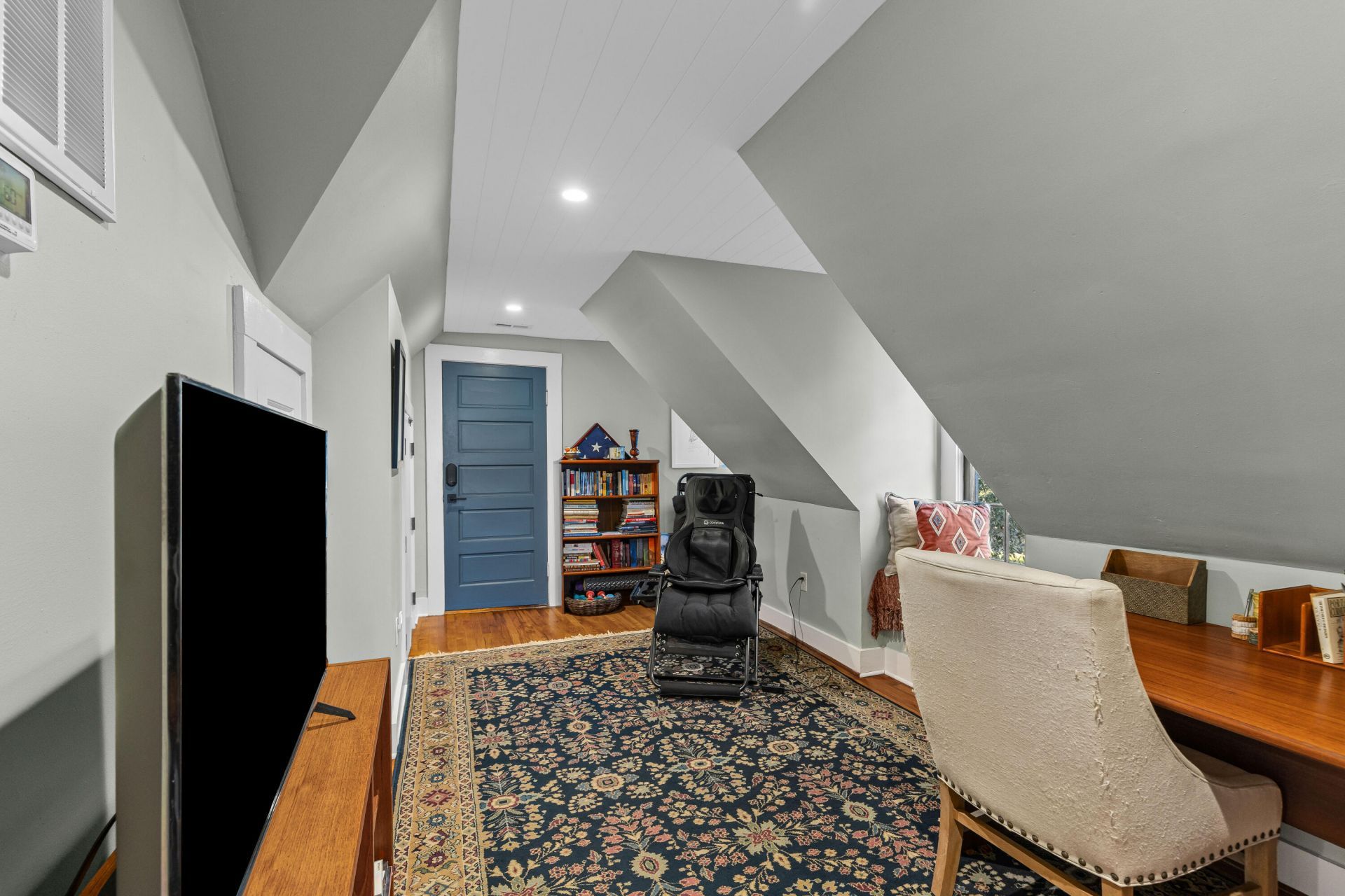 29 Beverly Road Photo 34