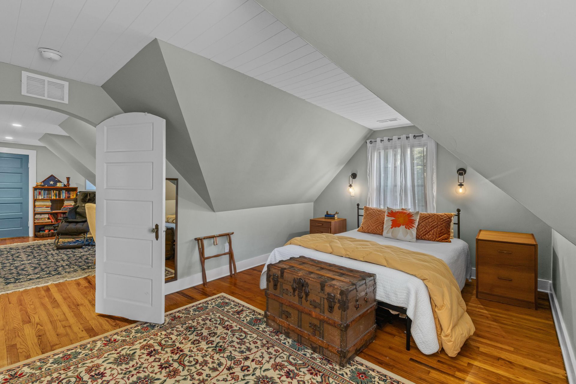 29 Beverly Road Photo 37