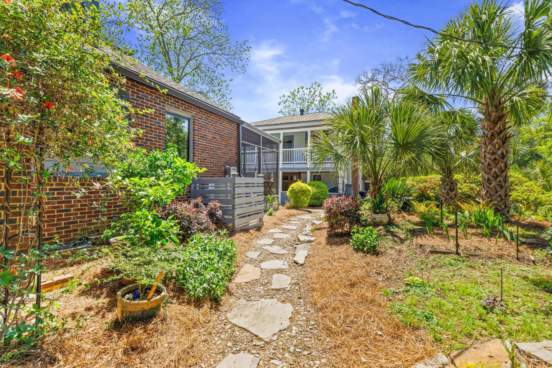 29 Beverly Road Photo 54