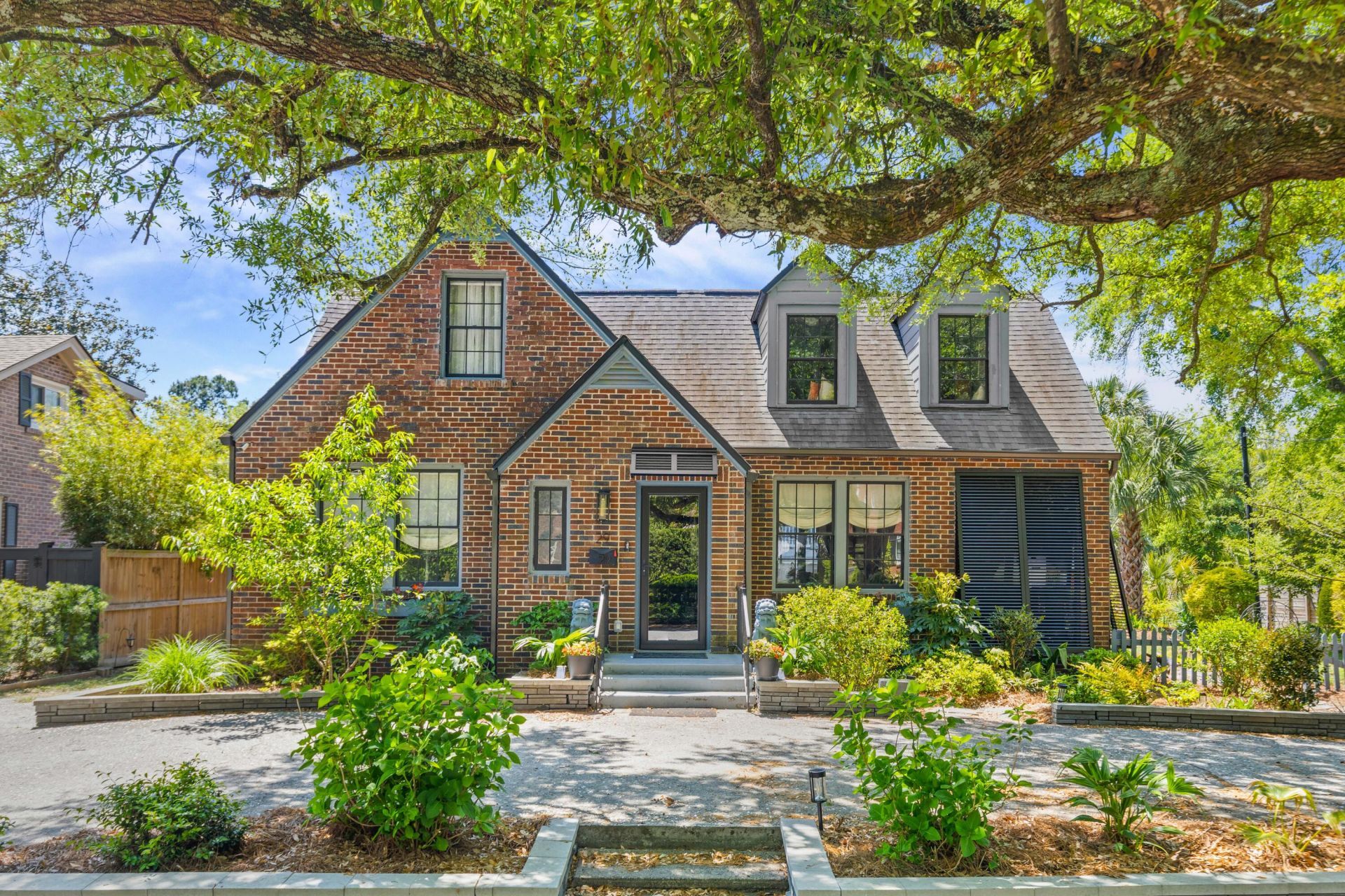 29 Beverly Road Photo 7