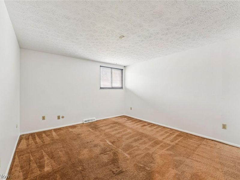 14281 Revere Circle , Middleburg Heights, OH 44130 Photo 24