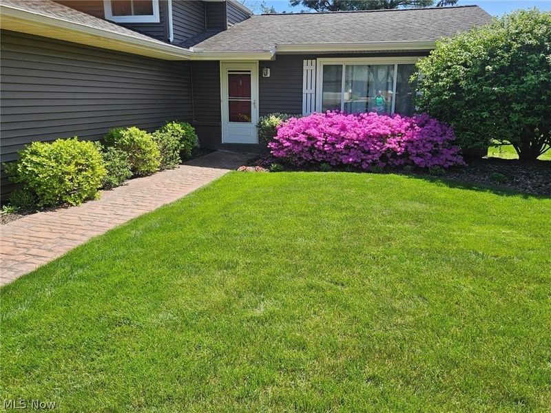 14281 Revere Circle , Middleburg Heights, OH 44130 Photo 3