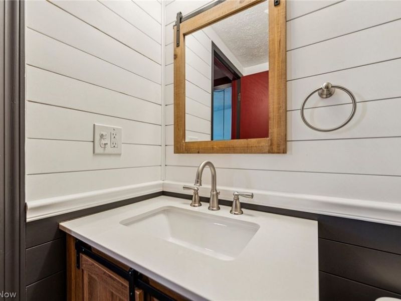 14281 Revere Circle , Middleburg Heights, OH 44130 Photo 39