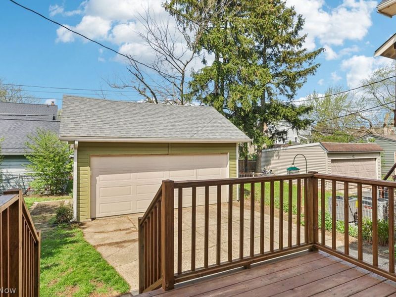 2152 Glenbury Avenue , Lakewood, OH 44107 Photo 26
