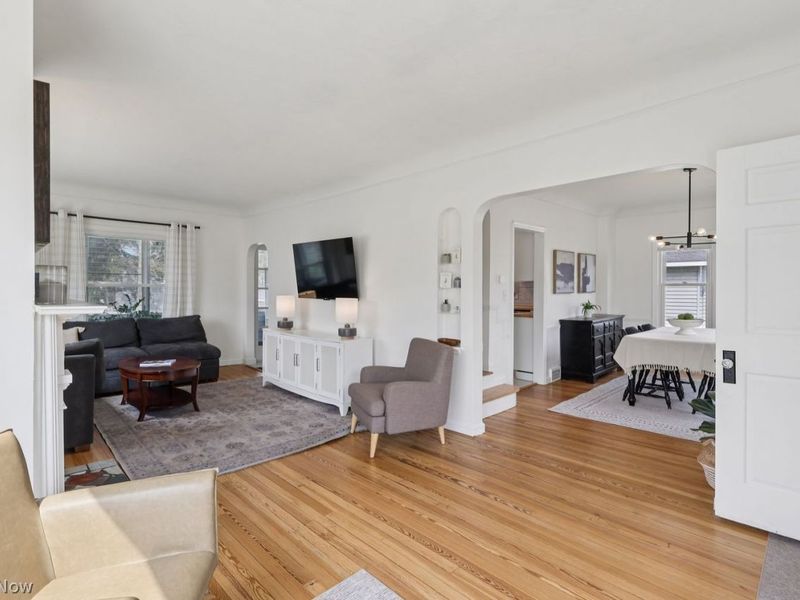 4362 W 226th Street, Fairview Park, OH 44126 Photo 12