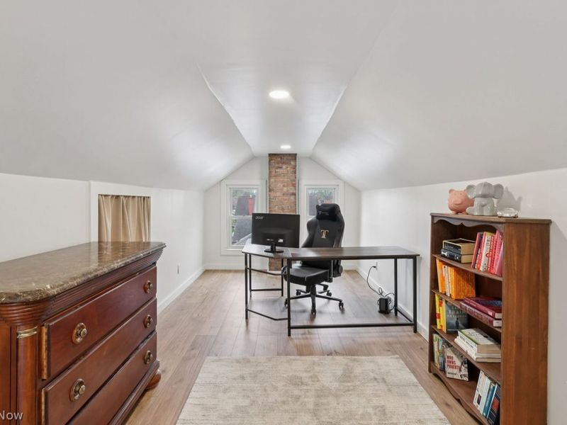 4362 W 226th Street, Fairview Park, OH 44126 Photo 35