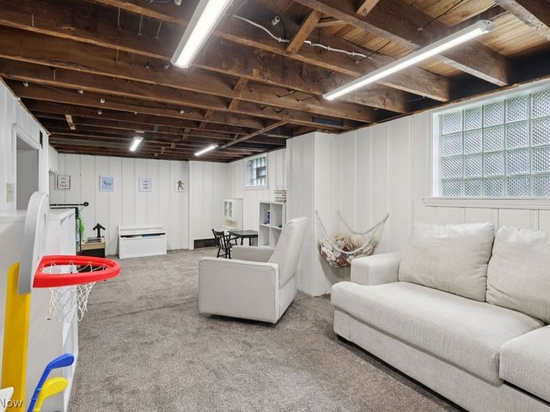 4362 W 226th Street, Fairview Park, OH 44126 Photo 37