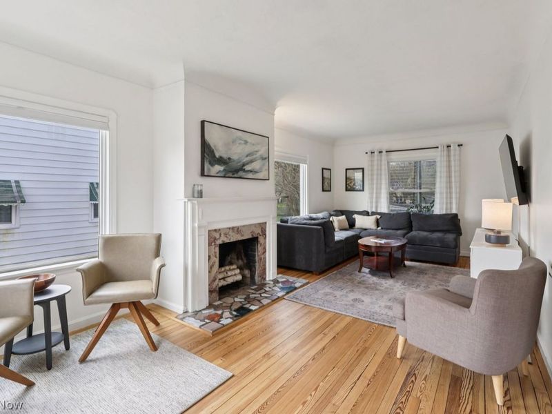 4362 W 226th Street, Fairview Park, OH 44126 Photo 4