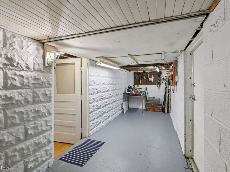 4362 W 226th Street, Fairview Park, OH 44126 Photo 42