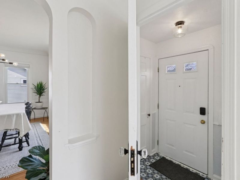 4362 W 226th Street, Fairview Park, OH 44126 Photo 7