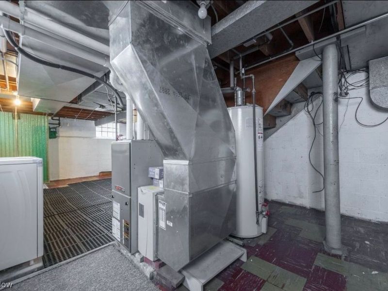 16306 Valleyview Avenue, Cleveland, OH 44135 Photo 39