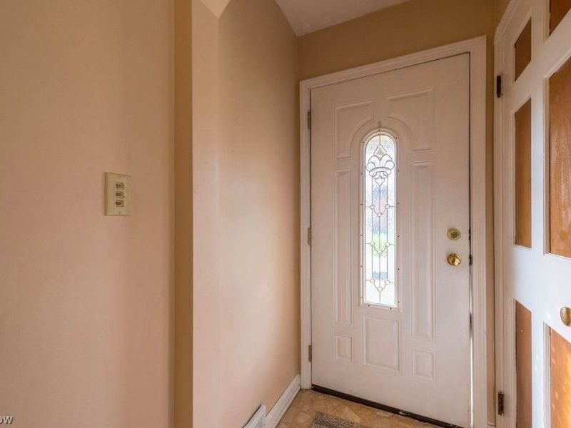 16306 Valleyview Avenue, Cleveland, OH 44135 Photo 4