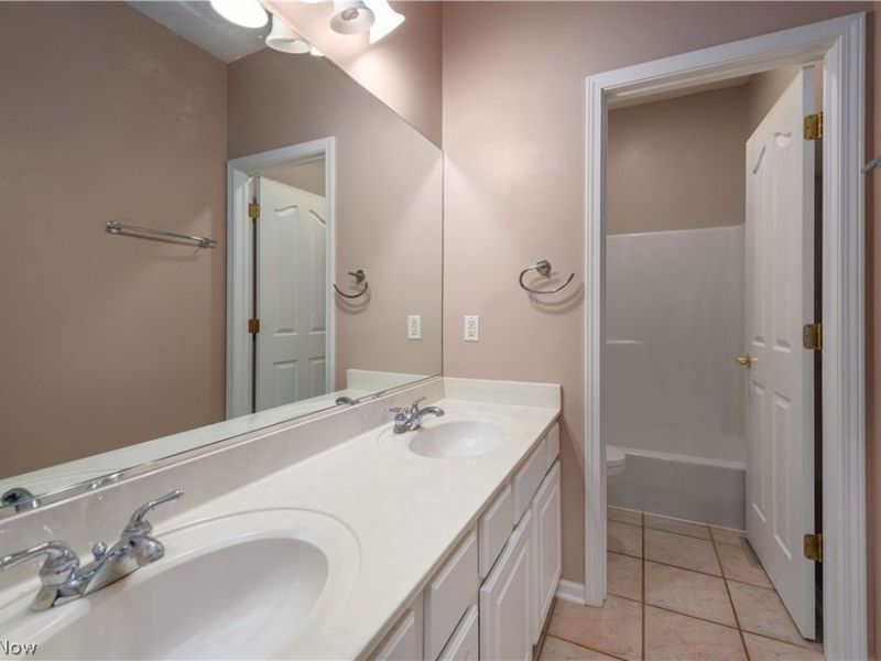29465 Hummingbird Circle, Unit 53, Westlake, OH 44145 Photo 31