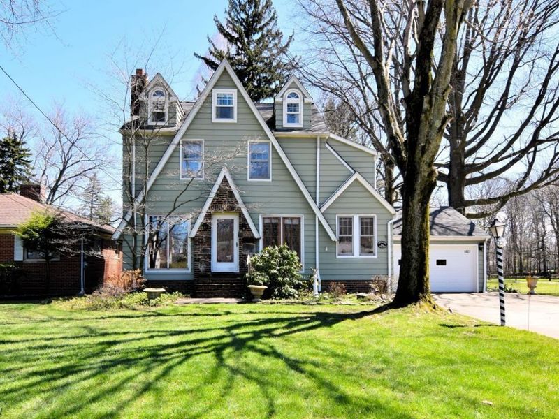 1027 Lander Road , Mayfield Village, OH 44143 Photo 1