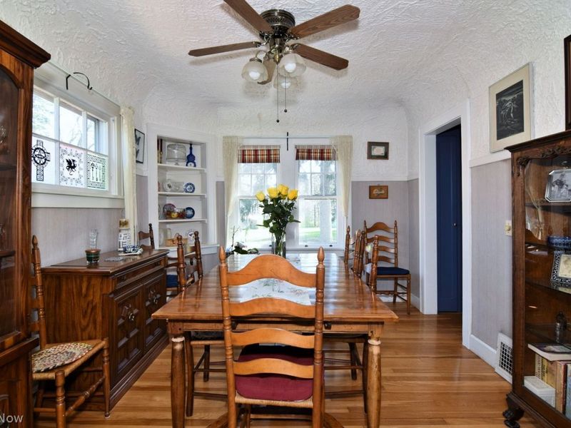 1027 Lander Road , Mayfield Village, OH 44143 Photo 11