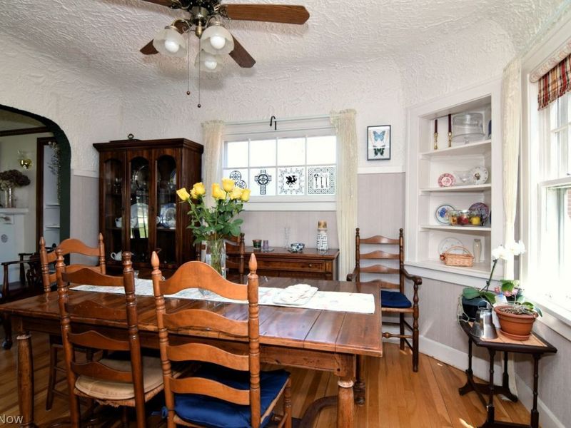 1027 Lander Road , Mayfield Village, OH 44143 Photo 12