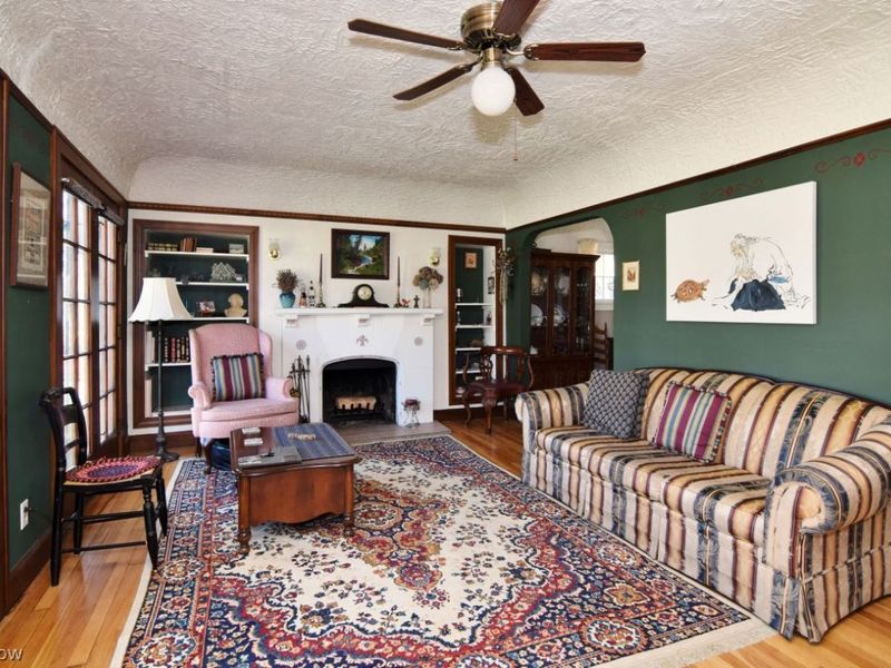 1027 Lander Road , Mayfield Village, OH 44143 Photo 4