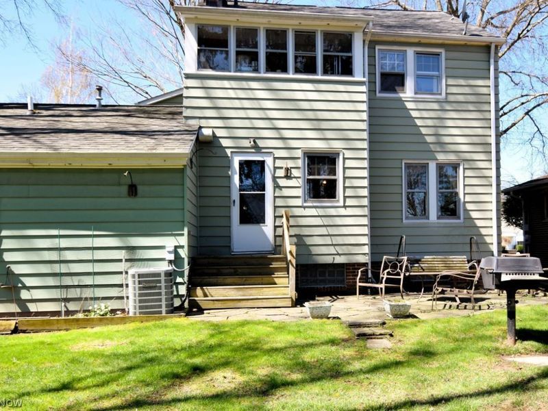 1027 Lander Road , Mayfield Village, OH 44143 Photo 41