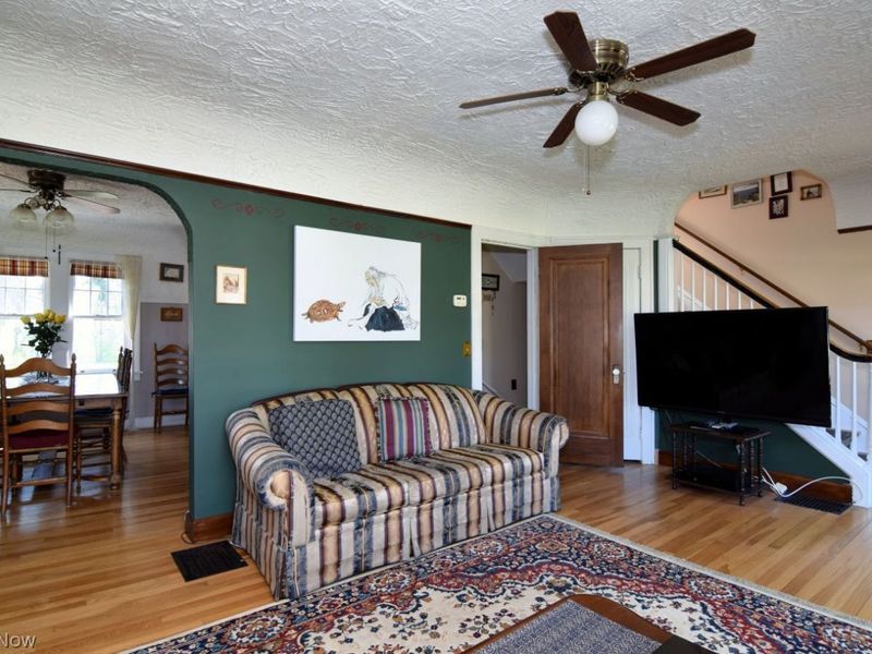 1027 Lander Road , Mayfield Village, OH 44143 Photo 8