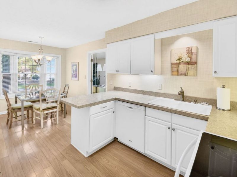 2062 Bretton Place , Akron, OH 44313 Photo 11