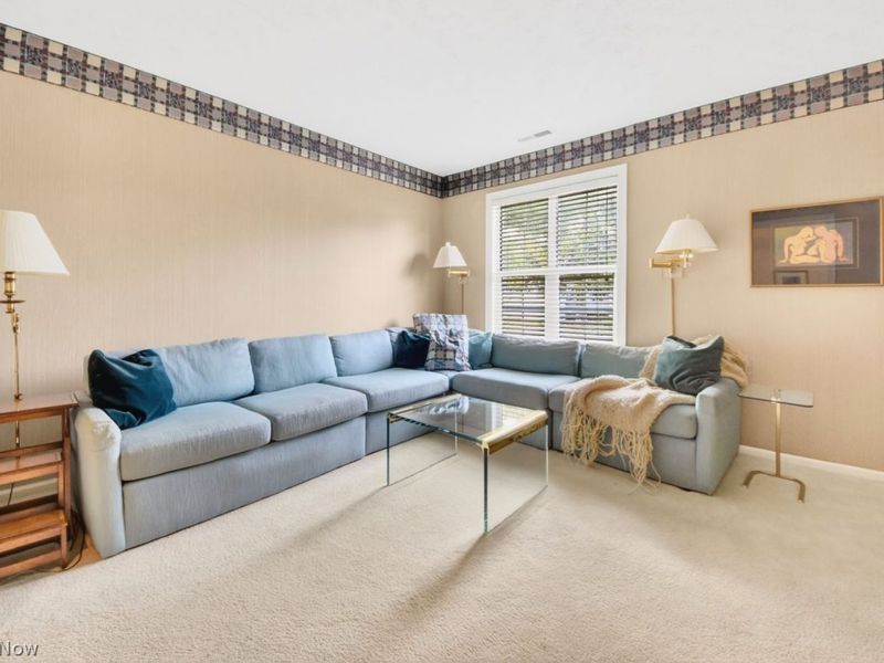 2062 Bretton Place , Akron, OH 44313 Photo 16