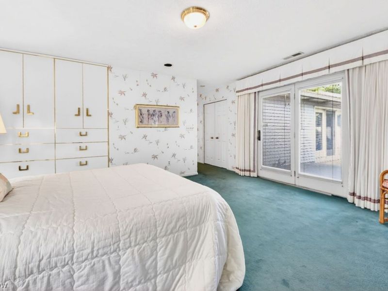 2062 Bretton Place , Akron, OH 44313 Photo 19