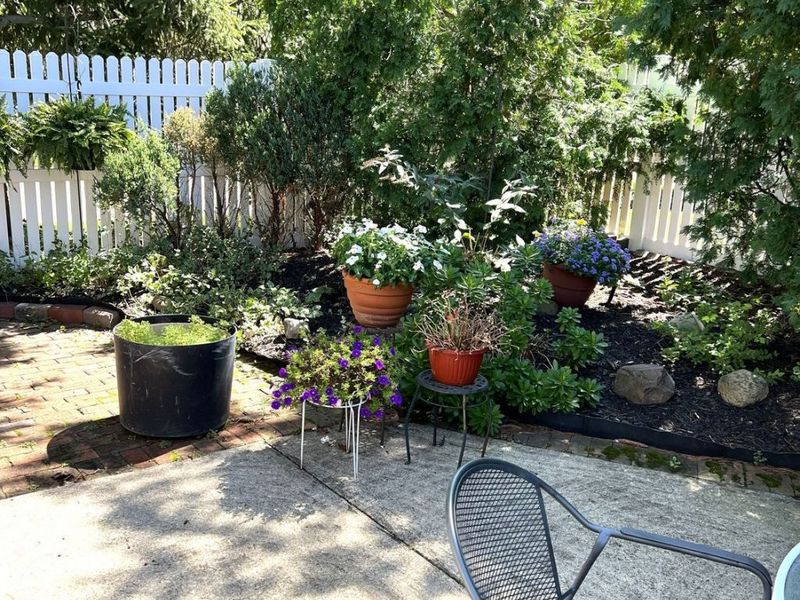 2062 Bretton Place , Akron, OH 44313 Photo 29