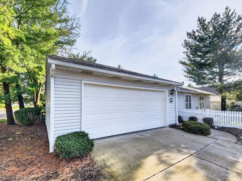 2062 Bretton Place , Akron, OH 44313 Photo 31