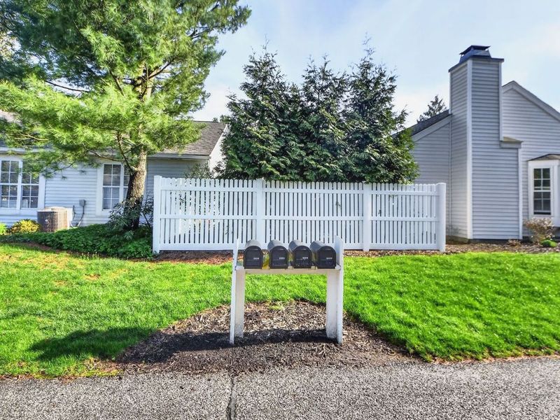 2062 Bretton Place , Akron, OH 44313 Photo 32