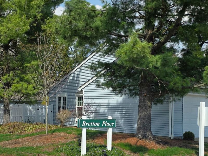 2062 Bretton Place , Akron, OH 44313 Photo 33