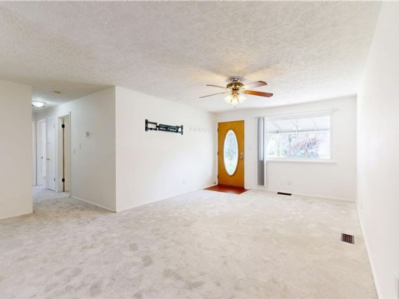 4790 Robinwood Drive, Mentor, OH 44060 Photo 12